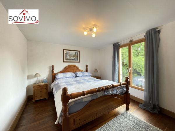 CHARMANT PIED À TERRE RÉNOVÉE ET MEUBLÉE AVEC DÉPENDANCES ET JARDINS