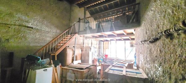SUPERBE MAISON CHARENTAISE D'ENV 135m² AVEC JARDIN, PISCINE ET GARAGE