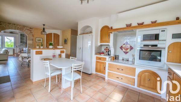 Maison à vendre 8 pièces 160 m² Barjac