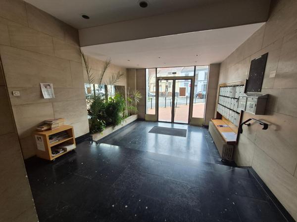 Appartement 4 pièces 87 m² avec balcon - quartier BARBIEUX - VAUBAN - ROUBAIX 59100