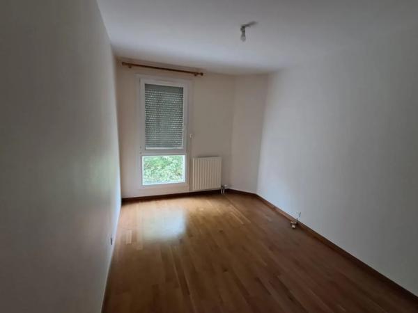 Appartement à louer à Évry-Courcouronnes (91000)