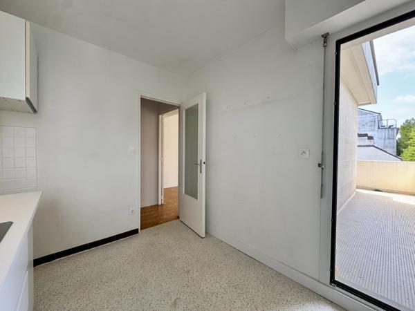 Appartement  2 pièce(s)  1 chambre(s)  55.55 m²