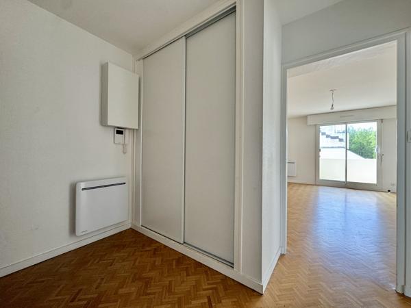 Appartement  2 pièce(s)  1 chambre(s)  55.55 m²