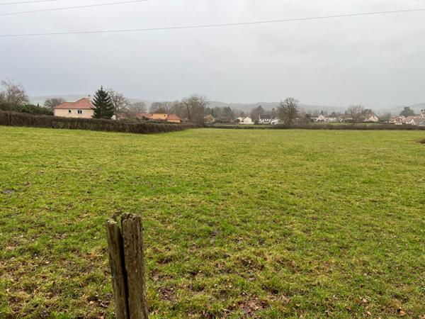 Terrain Toulon Sur Arroux