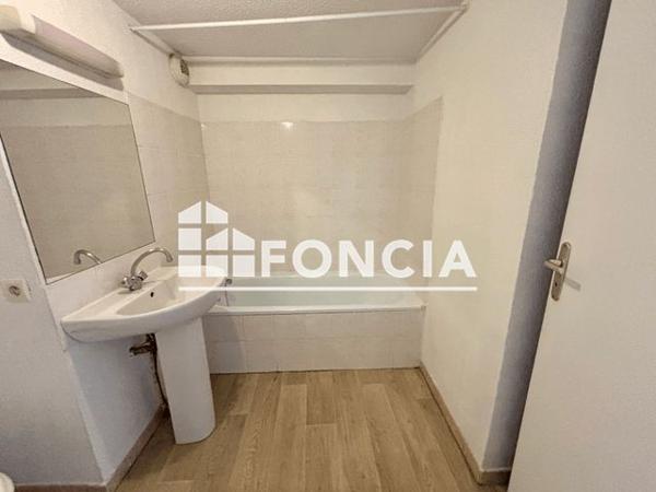 Location Maison 4 pièces 80.03 m² - 40 RUE D'ASSISE Montpellier 34070