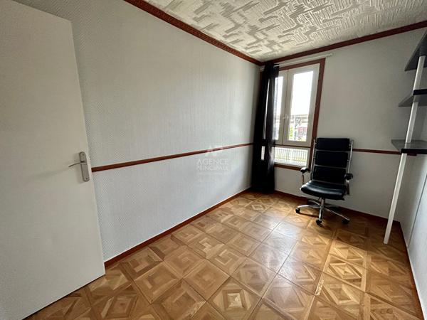 Appartement Poissy 3 pièce(s) -69m² 344 000 € **  - Référence  8370