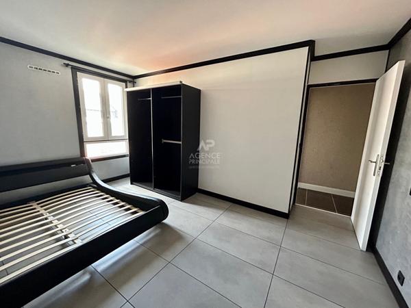 Appartement Poissy 3 pièce(s) -69m² 344 000 € **  - Référence  8370