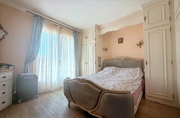 A VENDRE Tanchet- Maison lumineuse avec piscine