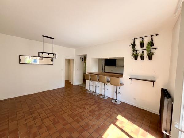 Appartement 254 000 € Irigny 3 p 66 m² DPE C