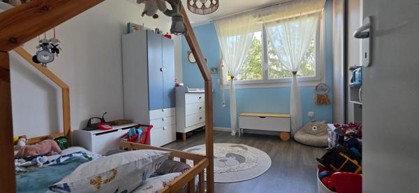 Duplex avec jardin et garage double