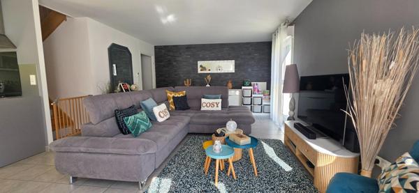 Duplex avec jardin et garage double