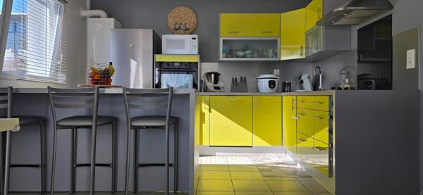 Duplex avec jardin et garage double