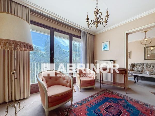 Appartement de type 3 dans résidence sécurisée, balcon, garage et parking ROUBAIX