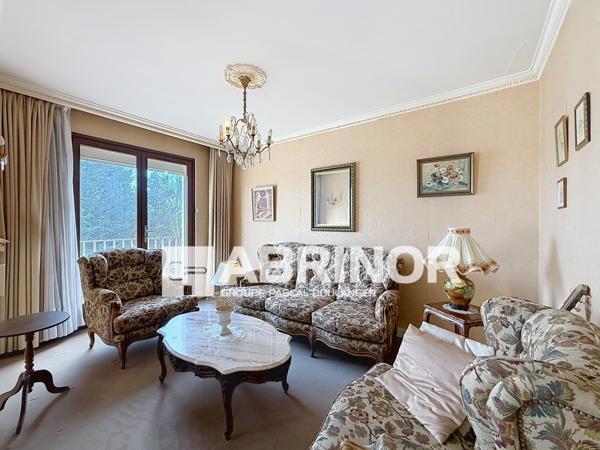 Appartement de type 3 dans résidence sécurisée, balcon, garage et parking ROUBAIX