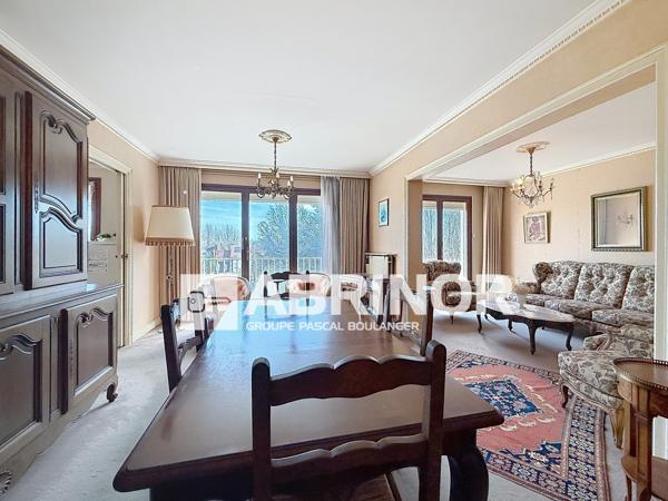 Appartement de type 3 dans résidence sécurisée, balcon, garage et parking ROUBAIX