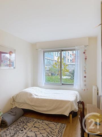 Appartement F3 à vendre  4 pièces - 85 m2 PARIS - 75018