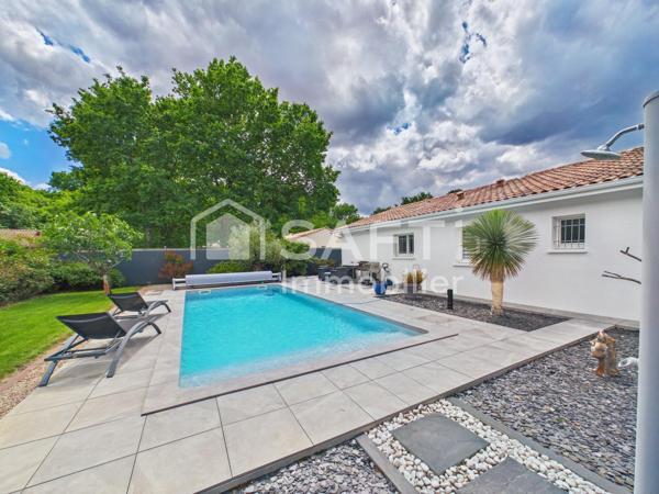 Maison plain pied avec 3 chambres - garage - piscine
