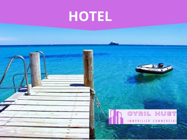 SAINTE MAXIME - HOTEL , BAR, FONDS DE COMMERCE