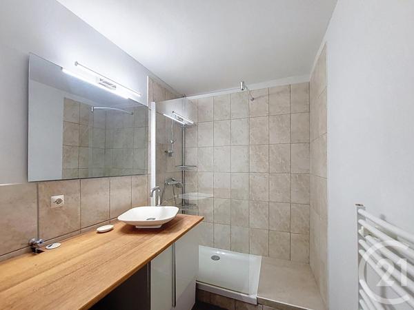 Appartement F2 à vendre  2 pièces - 46,60 m2 VENCE - 06