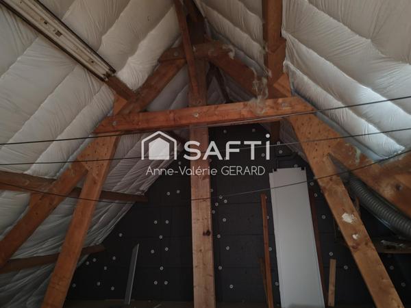 Pavillon 4 chambres avec sous-sol complet