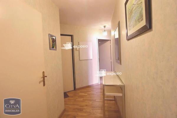 Appartement à louer 3 pièces 66.26m² Corbeil-Essonnes (91100)