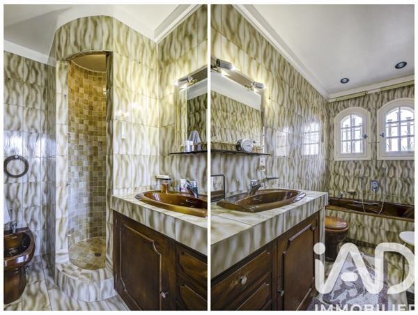 Maison à vendre 7 pièces 200 m² La Roquette-sur-Siagne