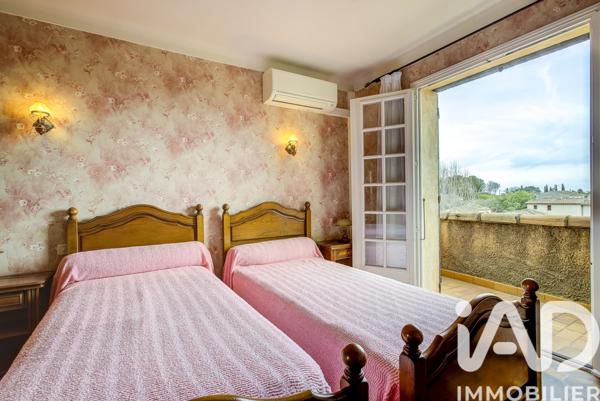 Maison à vendre 7 pièces 200 m² La Roquette-sur-Siagne