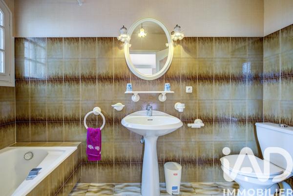 Maison à vendre 7 pièces 200 m² La Roquette-sur-Siagne