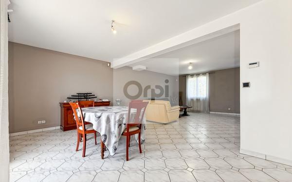 Maison à vendre    6 pièces • 110 m2 Argenteuil