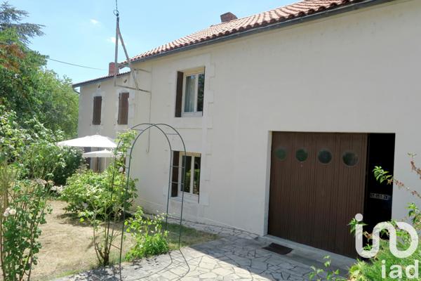 Maison à vendre 5 pièces 166 m² Civaux
