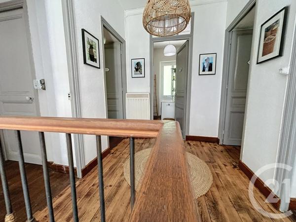 Maison à vendre  6 pièces - 161,24 m 2   VIVARIO  - 202