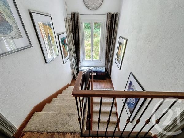 Maison à vendre  6 pièces - 161,24 m 2   VIVARIO  - 202