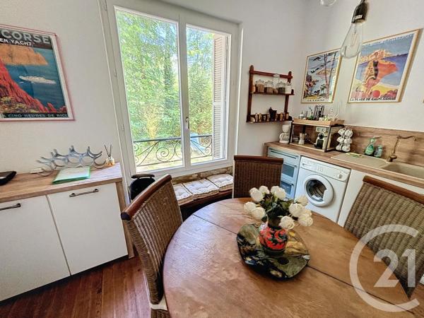 Maison à vendre  6 pièces - 161,24 m 2   VIVARIO  - 202