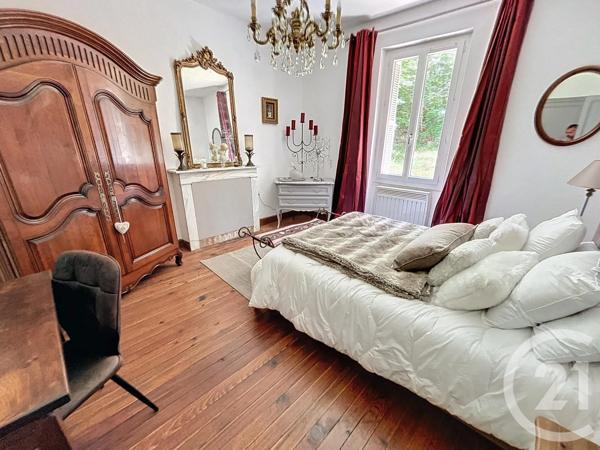 Maison à vendre  6 pièces - 161,24 m 2   VIVARIO  - 202