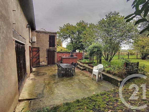 Maison à vendre  5 pièces - 112,60 m2 ST REMY EN ROLLAT - 03