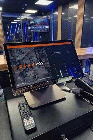 Salon de thé refait à neuf - fort CA à développer!