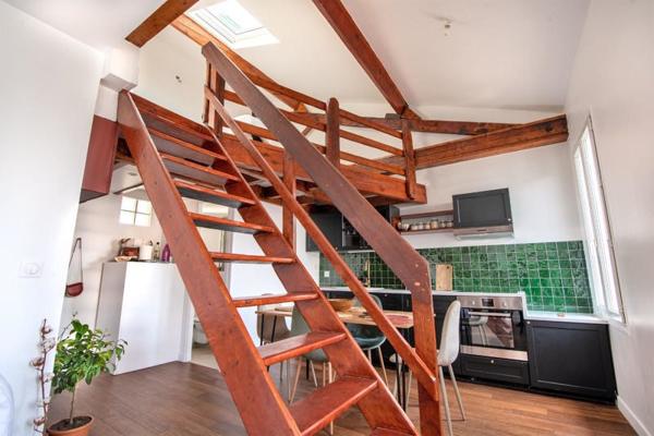 Appartement à louer 1 250 € CC Clichy 1 pièce 32 m² DPE E