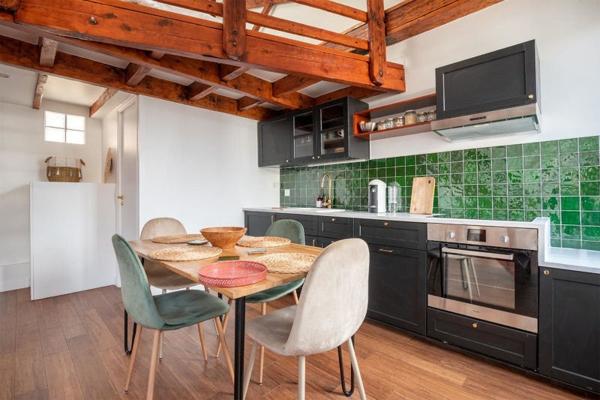 Appartement à louer 1 250 € CC Clichy 1 pièce 32 m² DPE E