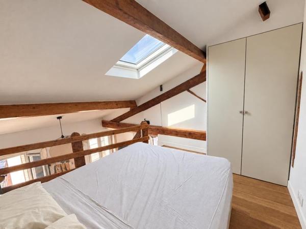 Appartement à louer 1 250 € CC Clichy 1 pièce 32 m² DPE E