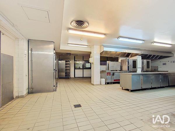 Hôtel 3* à vendre 13 000 m² Pontault-Combault