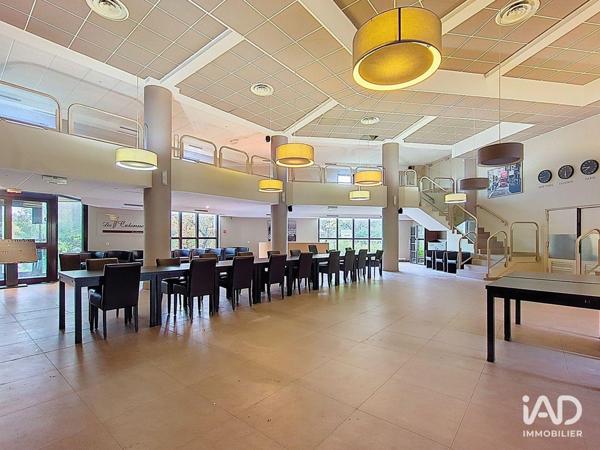 Hôtel 3* à vendre 13 000 m² Pontault-Combault