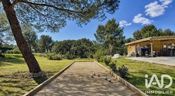Maison à vendre 10 pièces 213 m² Les Pennes-Mirabeau