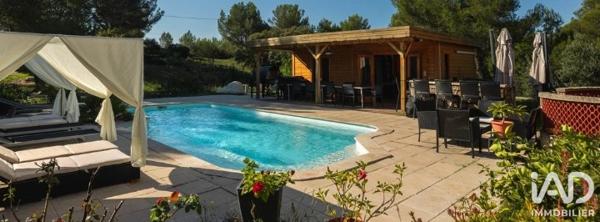 Maison à vendre 10 pièces 213 m² Les Pennes-Mirabeau