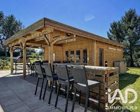 Maison à vendre 10 pièces 213 m² Les Pennes-Mirabeau