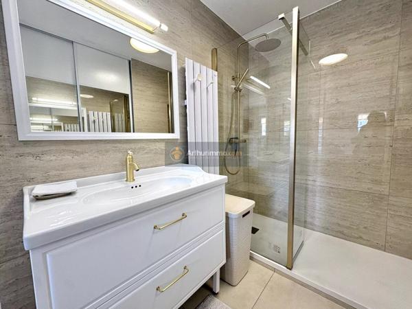 Vente Appartement 2 pièces 46 m2 à Fréjus