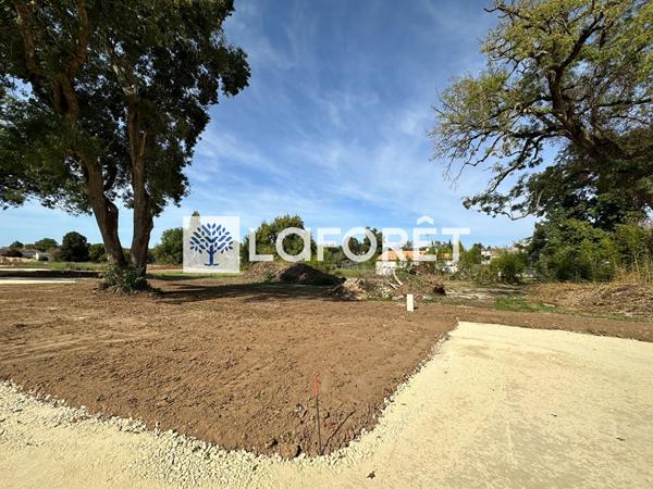 Achat terrain près de GEMOZAC - 605 m² - 52 700 €