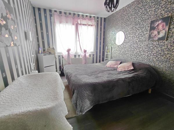 Maison à GESNES-LE-GANDELIN, 72130 - 6 pièces 188m²