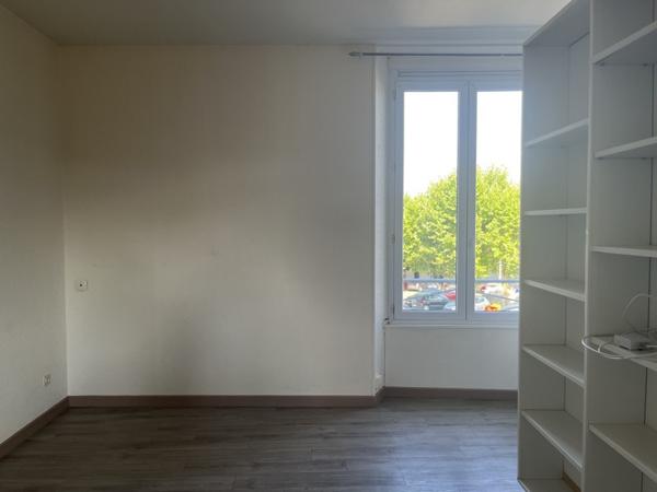 Appartement à vendre 75 936 € Maurs 3 p 83 m² DPE C