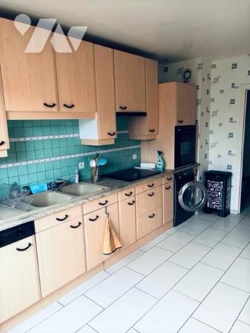 REIMS CENTRE VILLE
10 MIN à pied de la place d'ERLON
Appartement de 3 piéces d'env 73 m²sans travaux