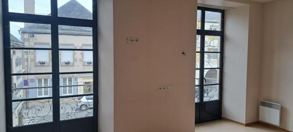 Local commercial 566 m2 , Evron Local commercial 566 m2 , Evron